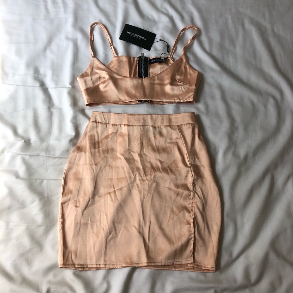 pretty little thing set